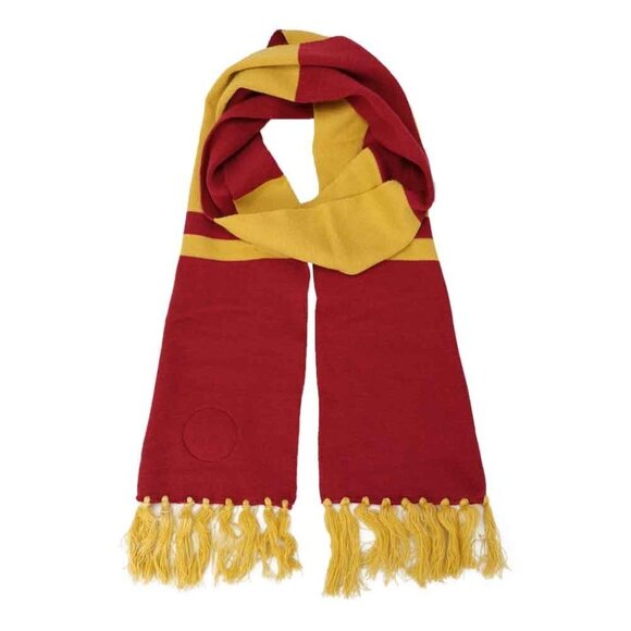 Harry Potter Platform 9 3/4 Gryffindor Scarf - Picture 3 of 7